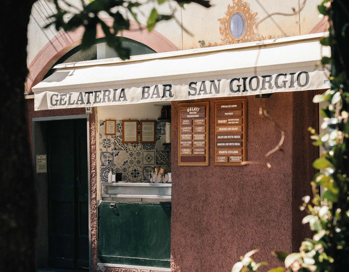 Gelateria bar storefront sign
